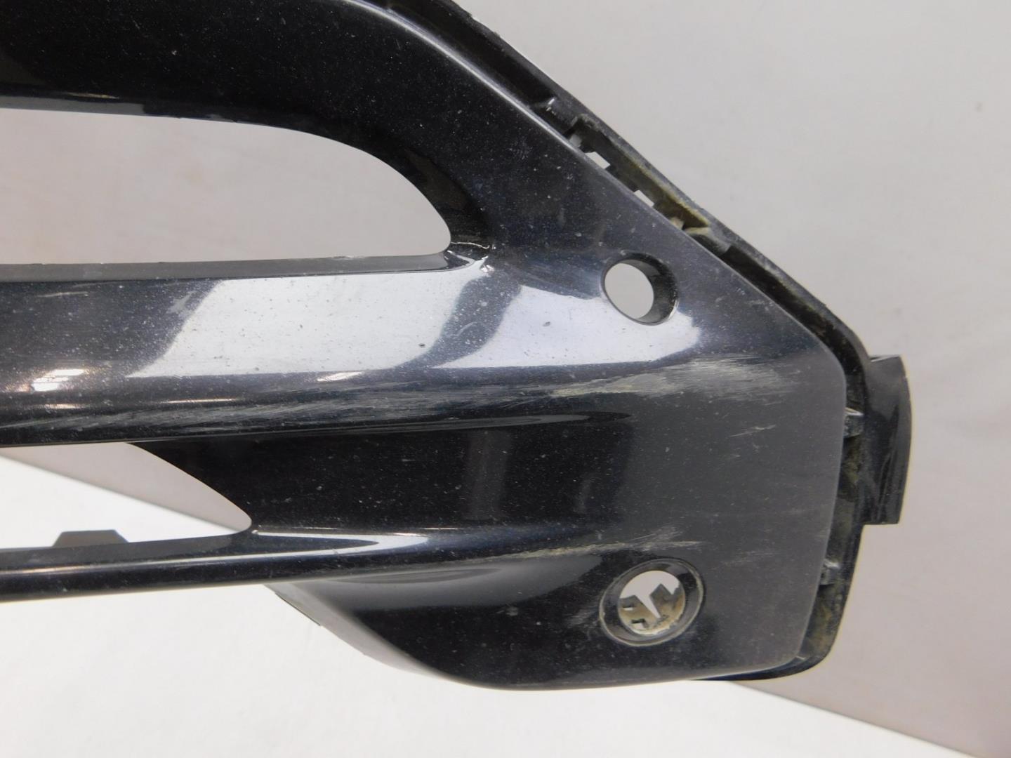 Решетка в бампер правая