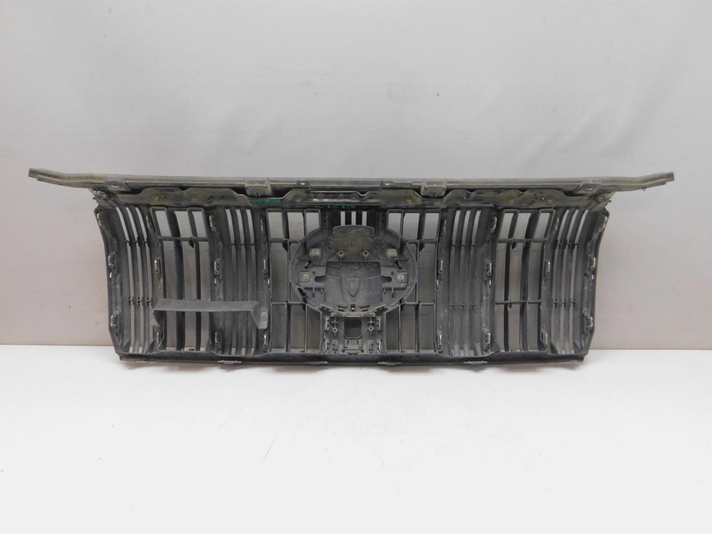 Решетка радиатора