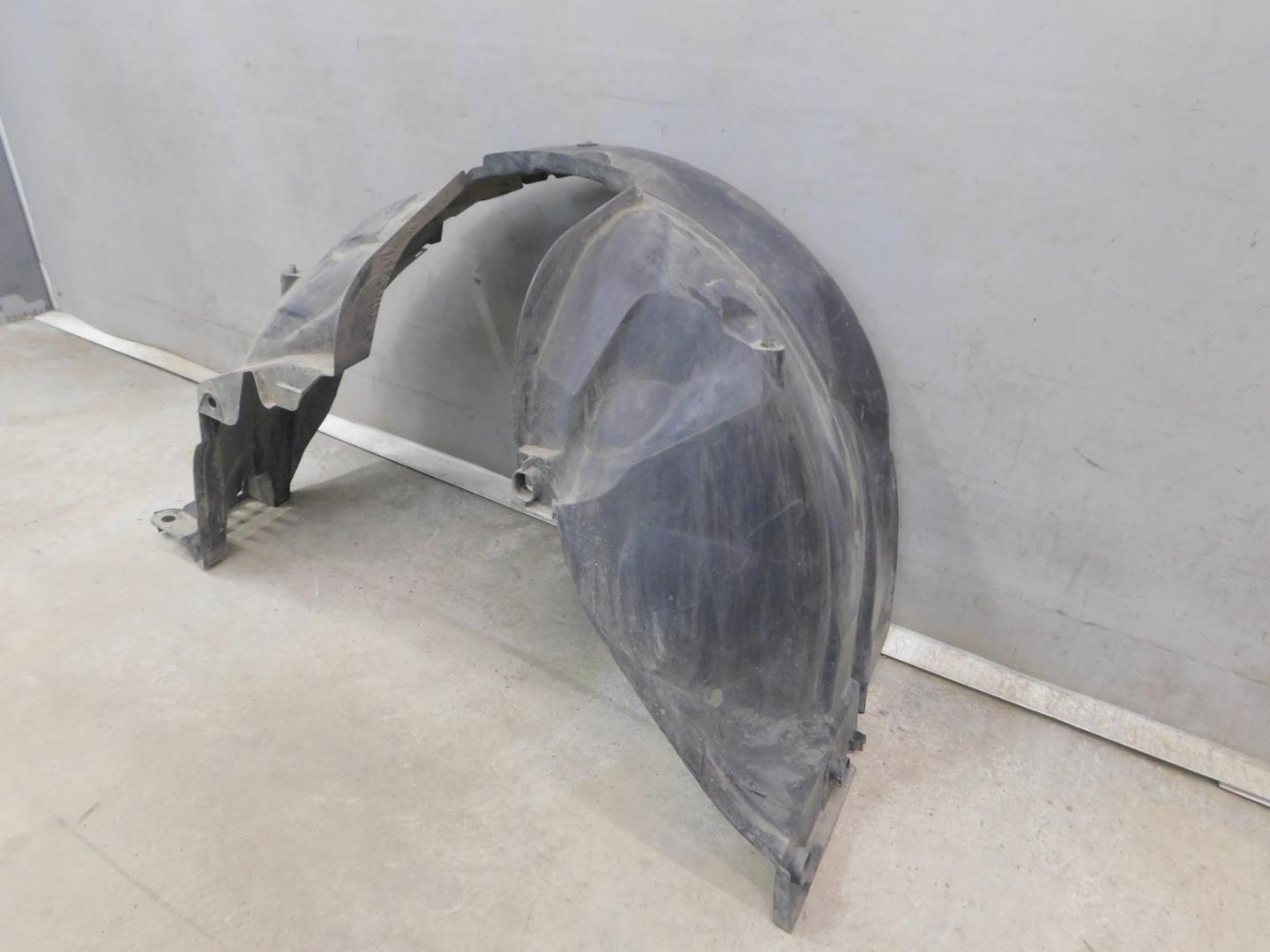 Локер передний правый