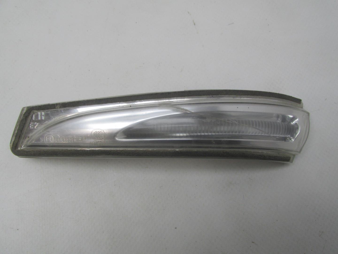 Указатель поворота левый