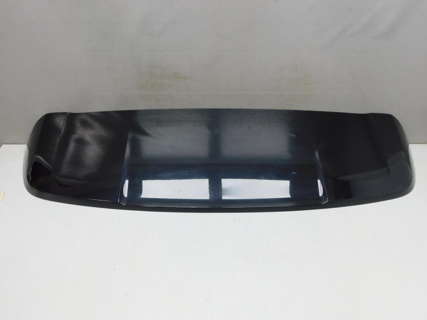 Спойлер (дефлектор) крышки багажника