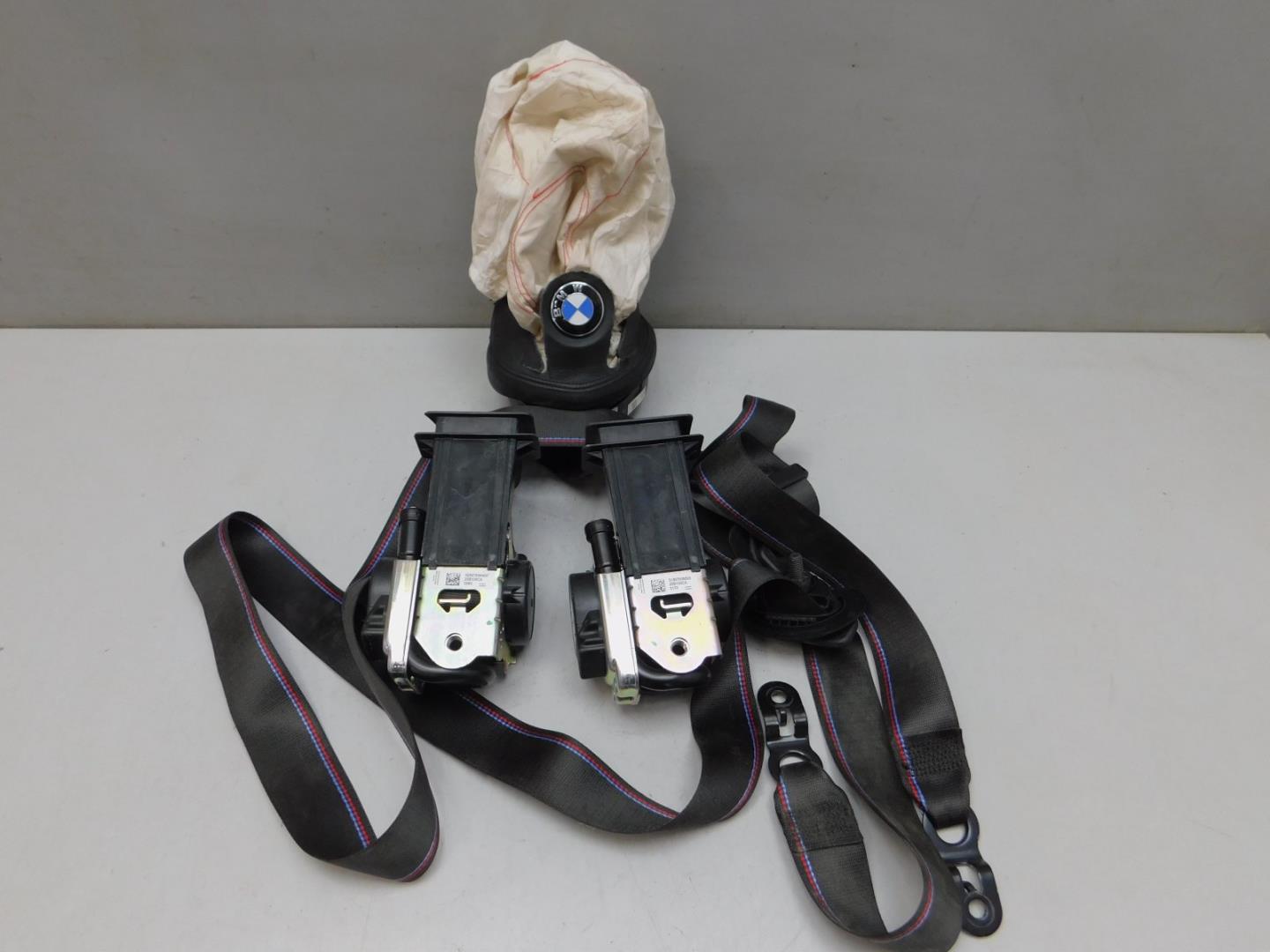 Ремень безопасности с пиропатроном