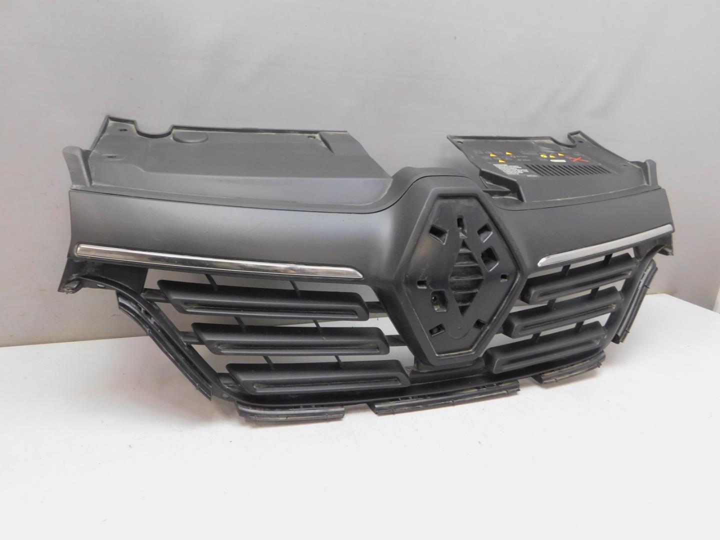 Решетка радиатора