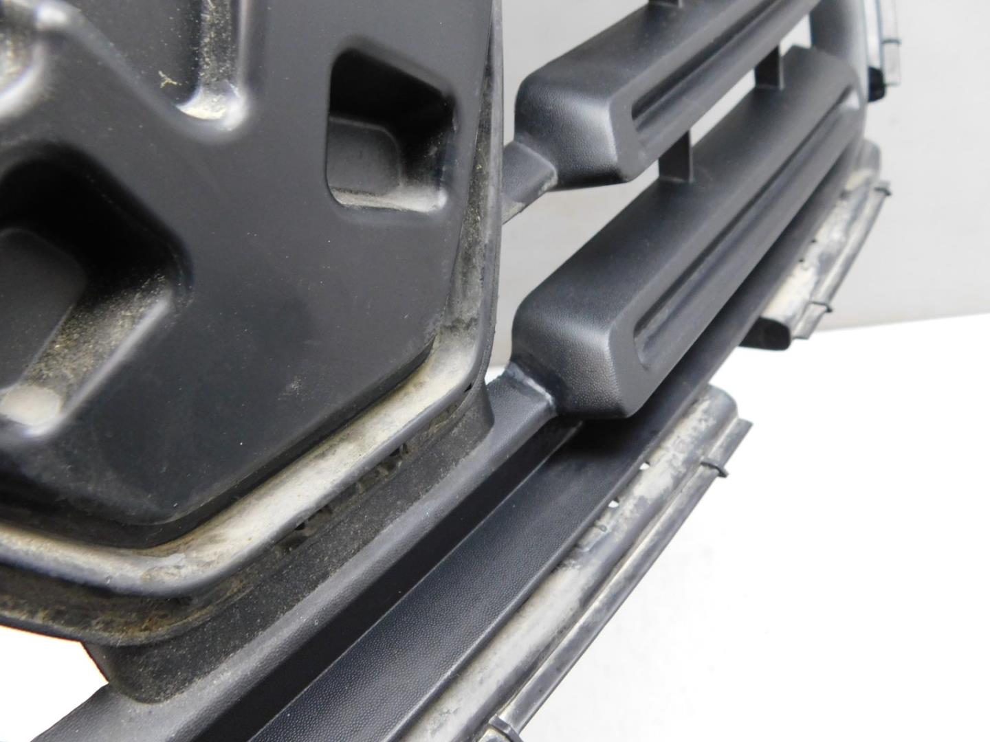 Решетка радиатора