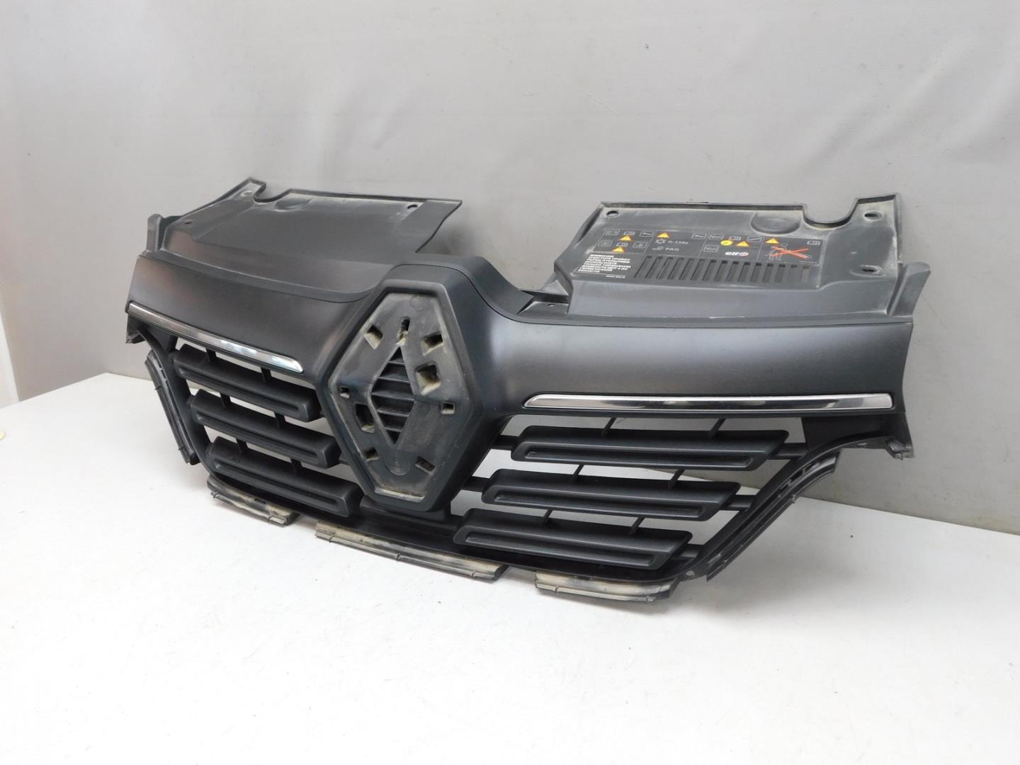 Решетка радиатора