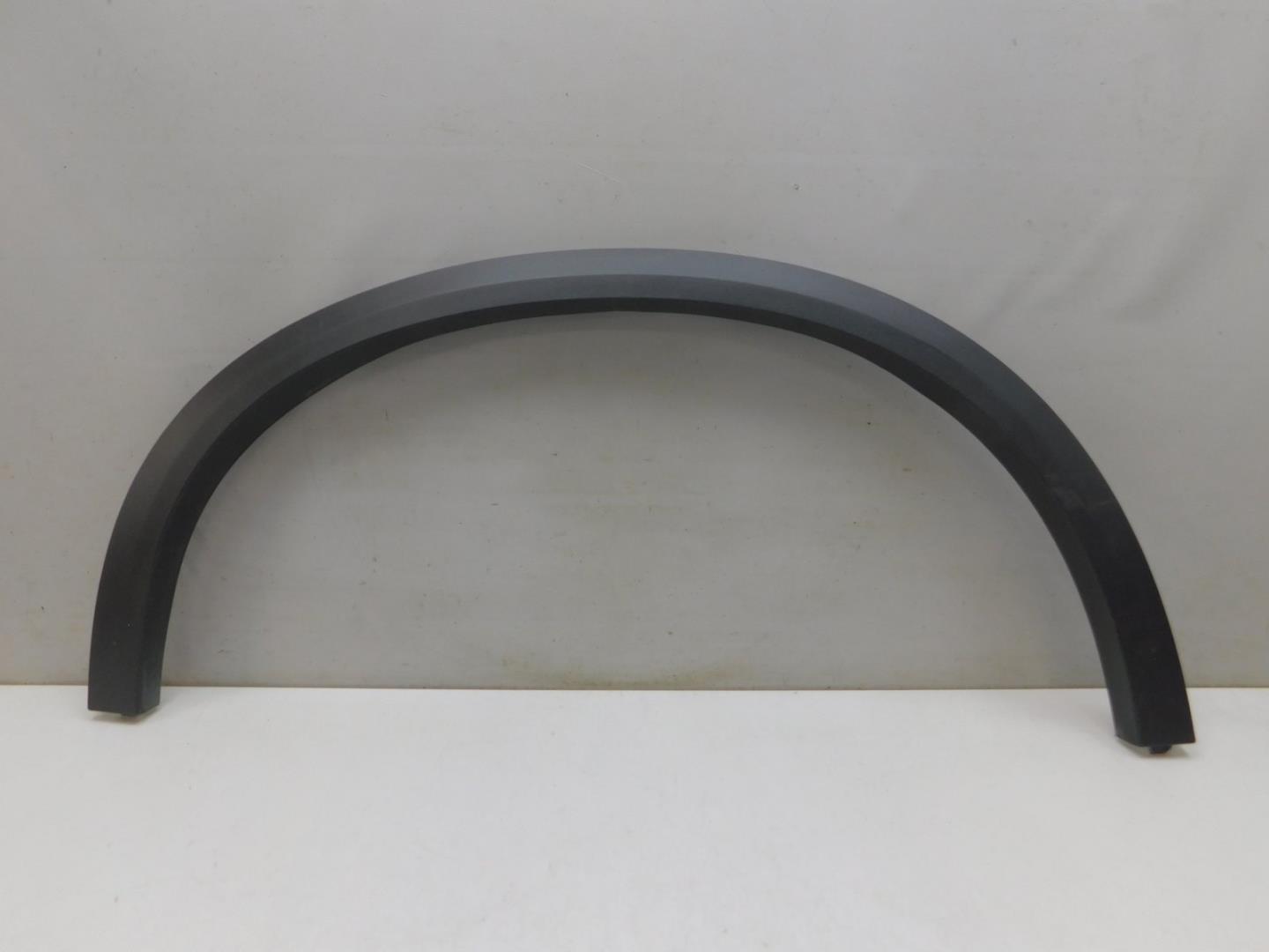 Накладка заднего крыла правого