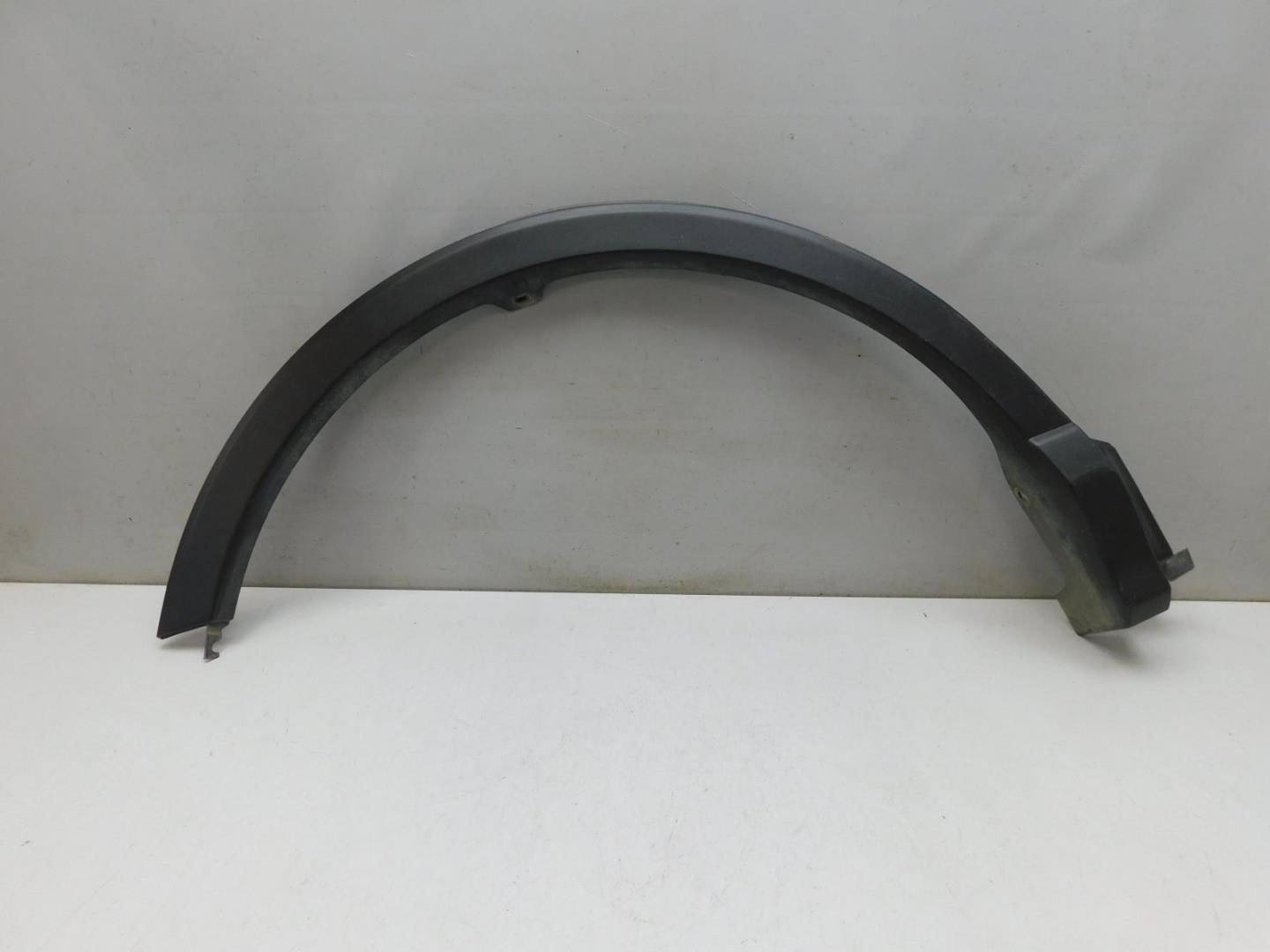 Накладка заднего крыла правого