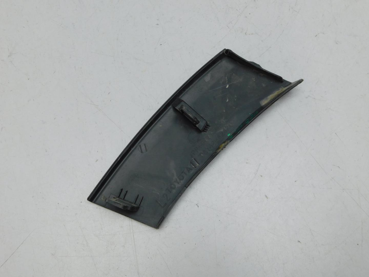 Накладка заднего бампера левая