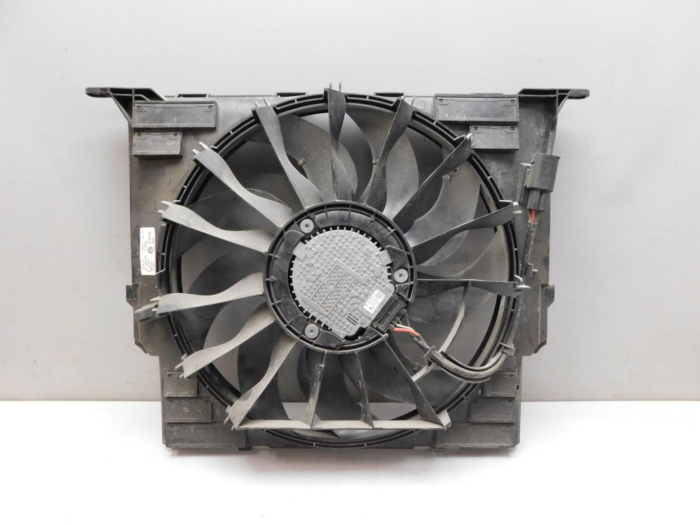 Диффузор вентилятора