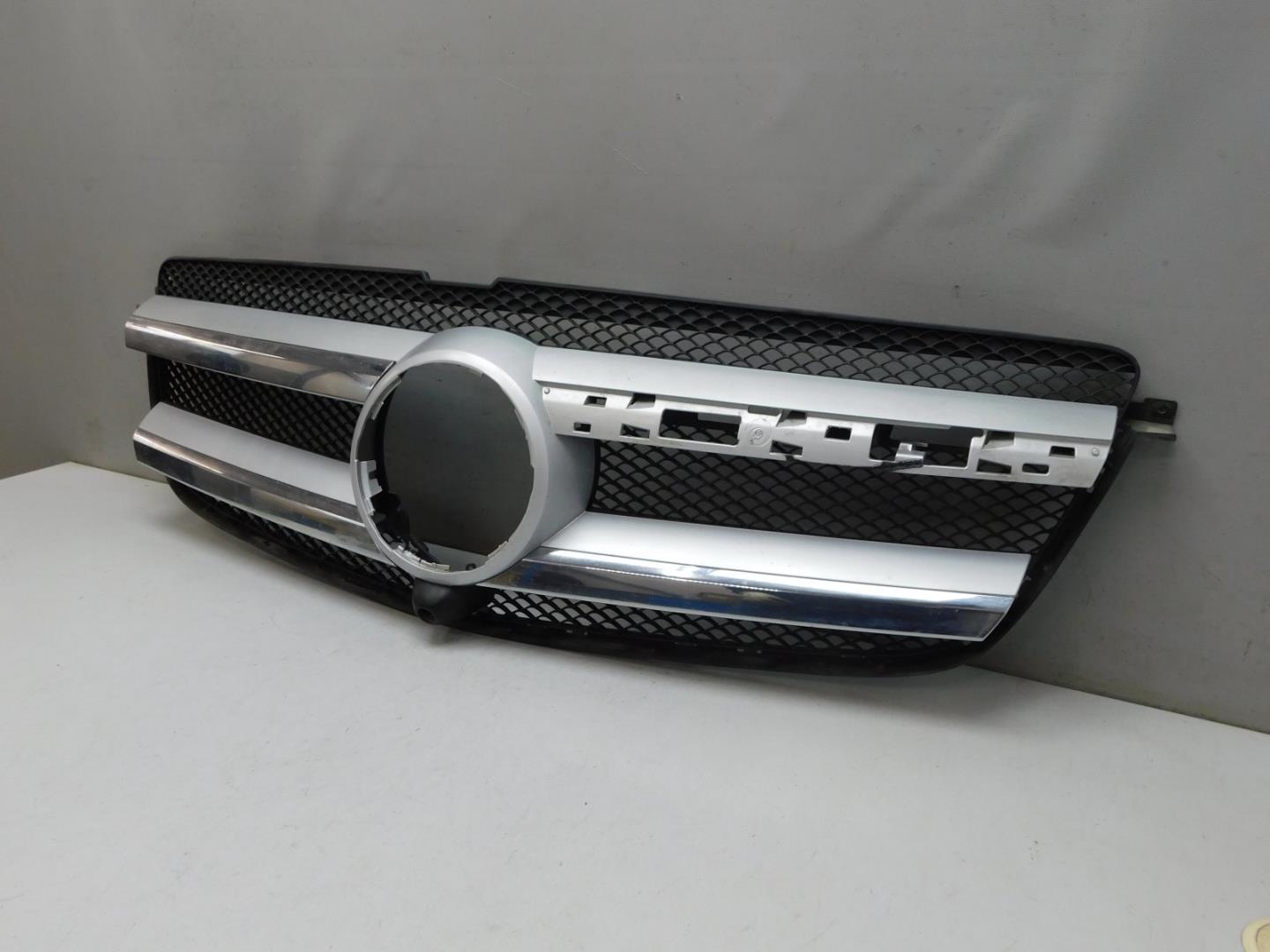 Решетка радиатора