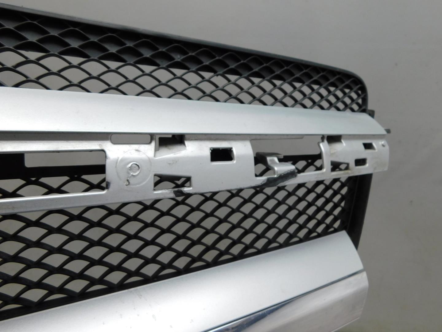 Решетка радиатора