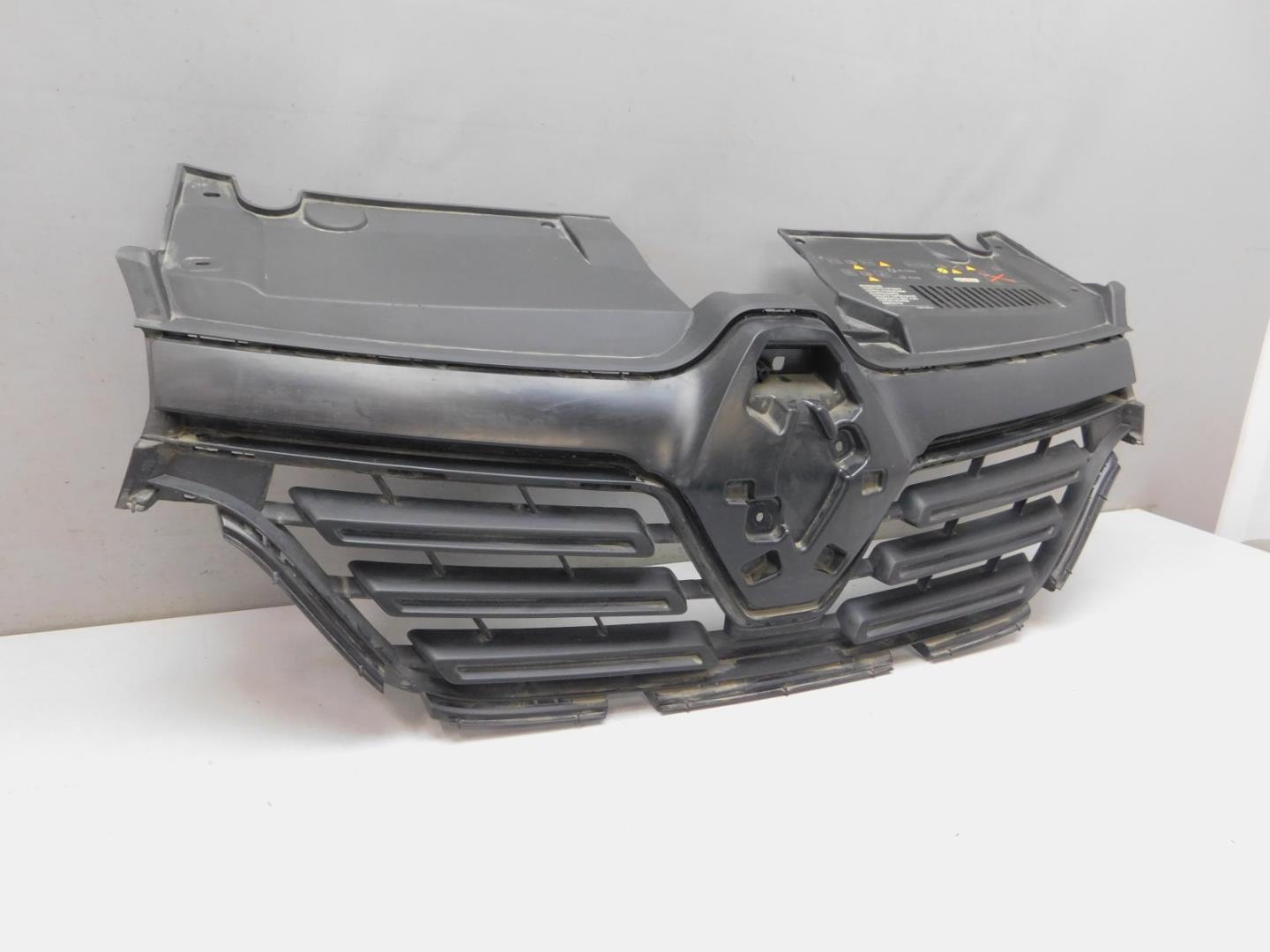 Решетка радиатора