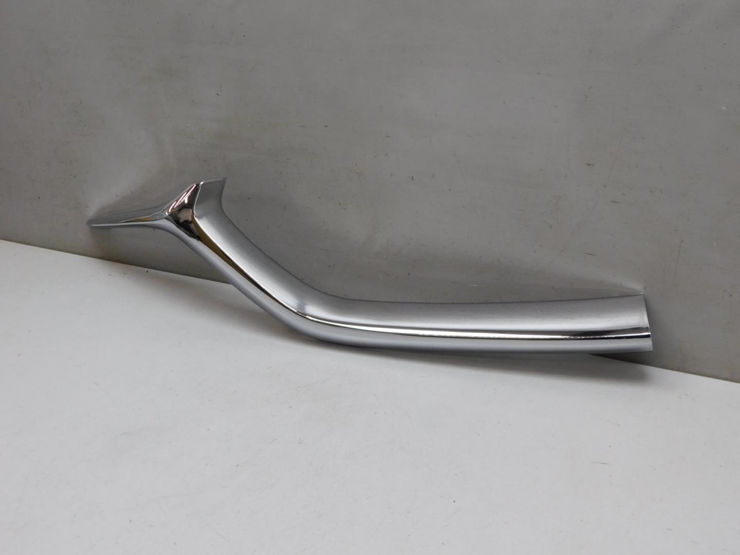 Накладка на решетку радиатора