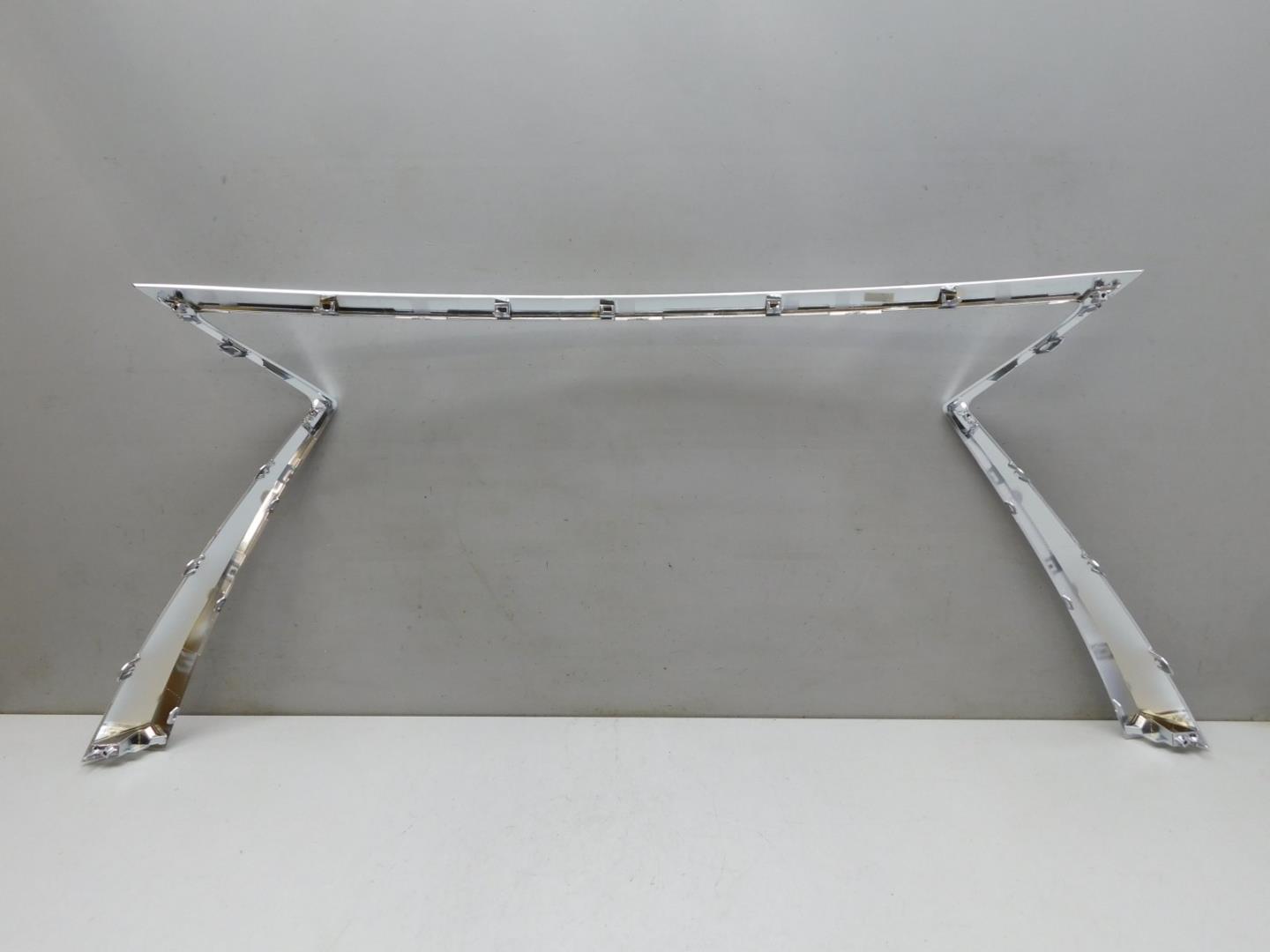 Накладка на решетку радиатора