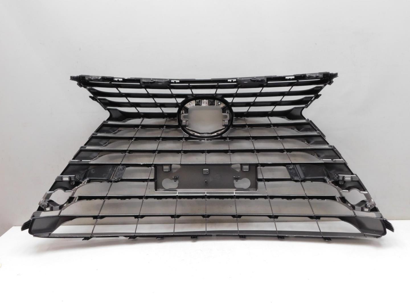 Решетка радиатора