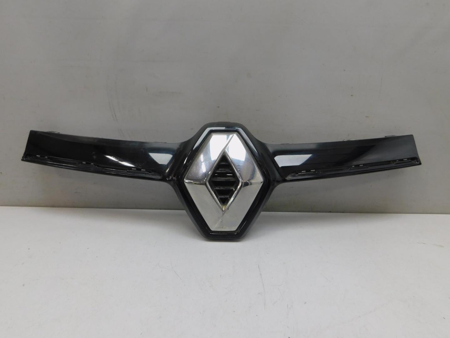 Накладка на решетку радиатора