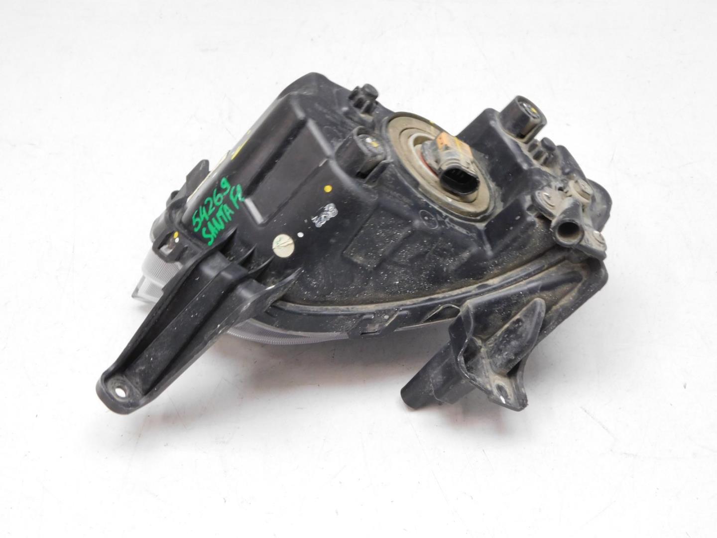 Фара противотуманная правая