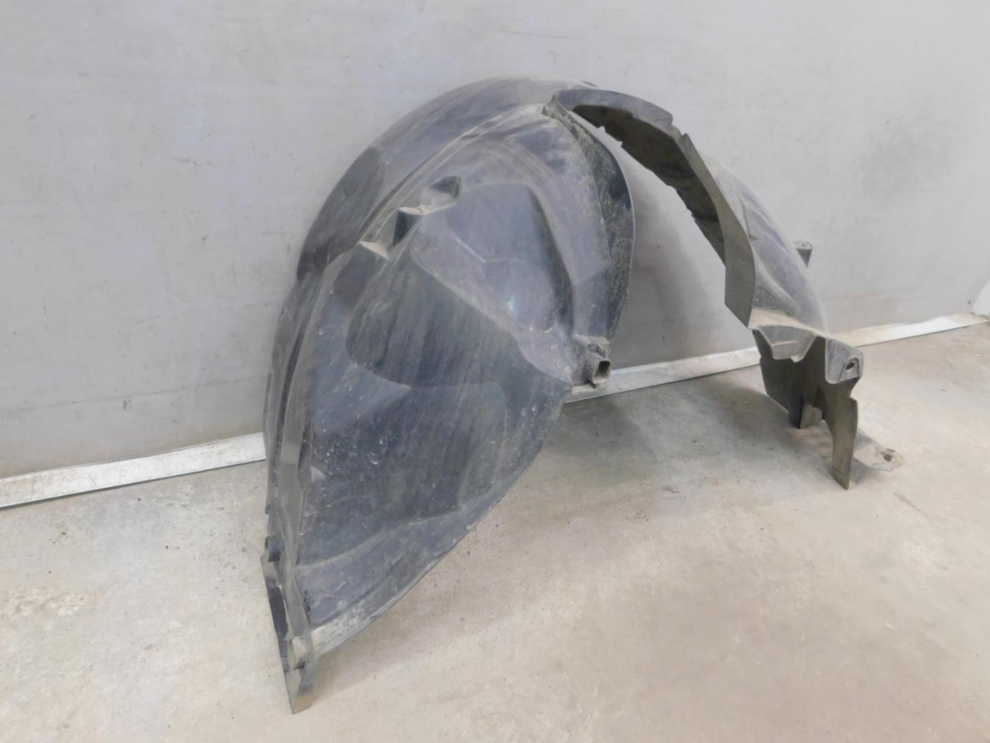 Локер передний левый