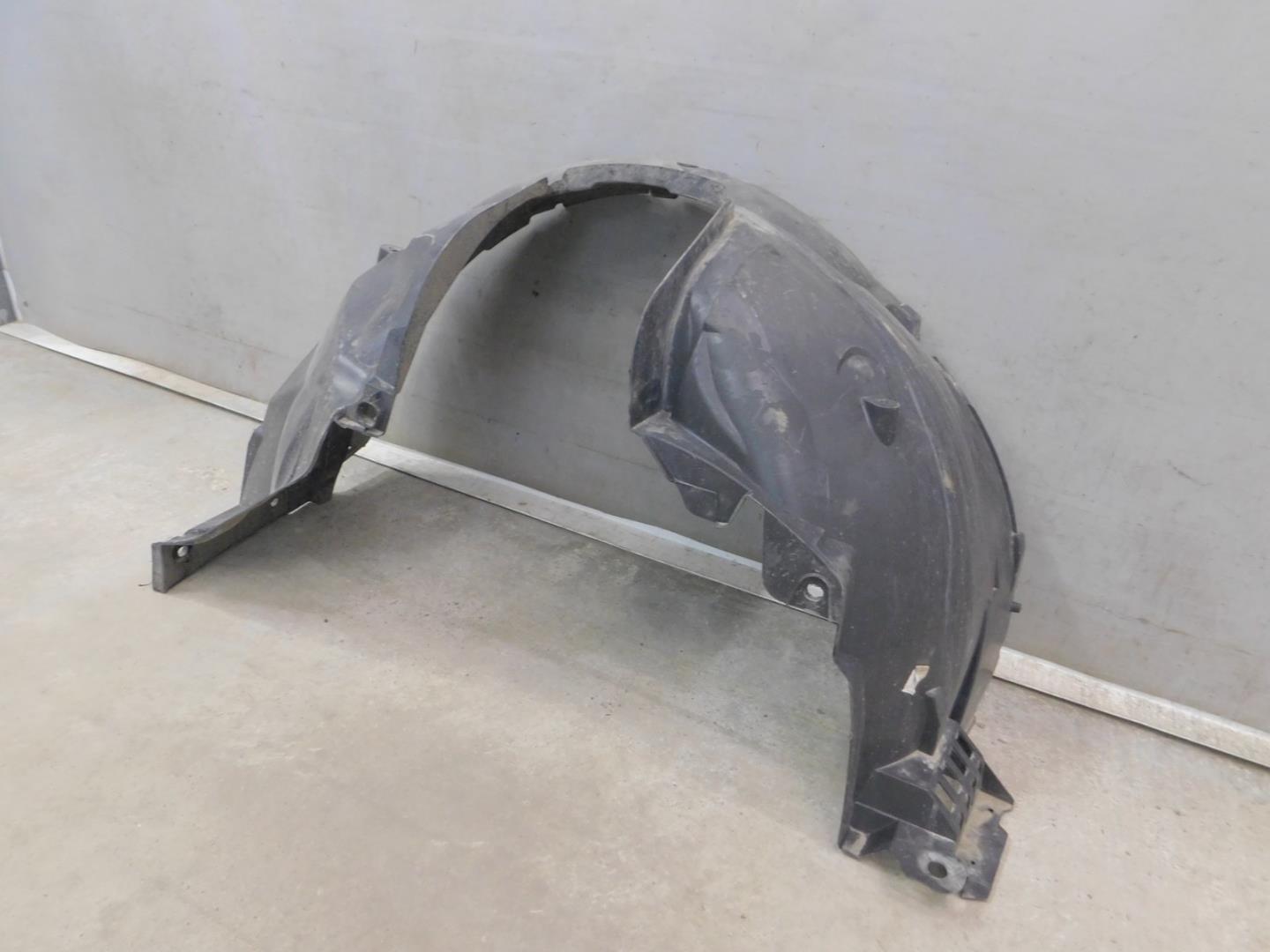 Локер передний левый