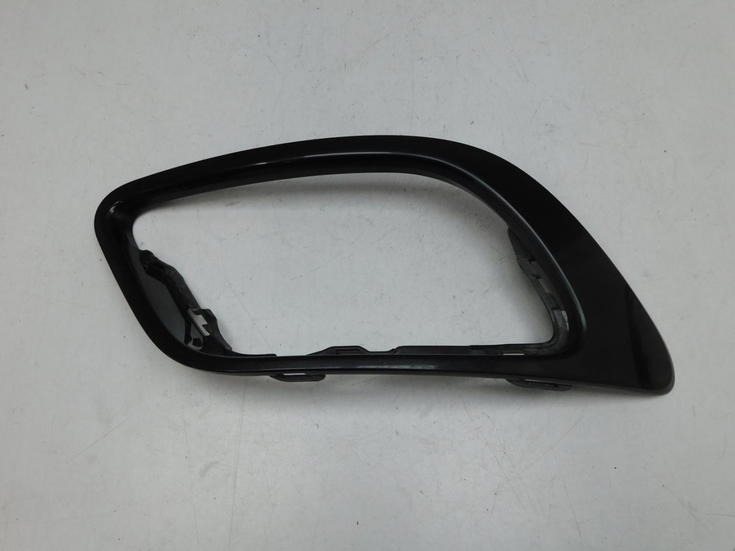 Рамка для противотуманных фар