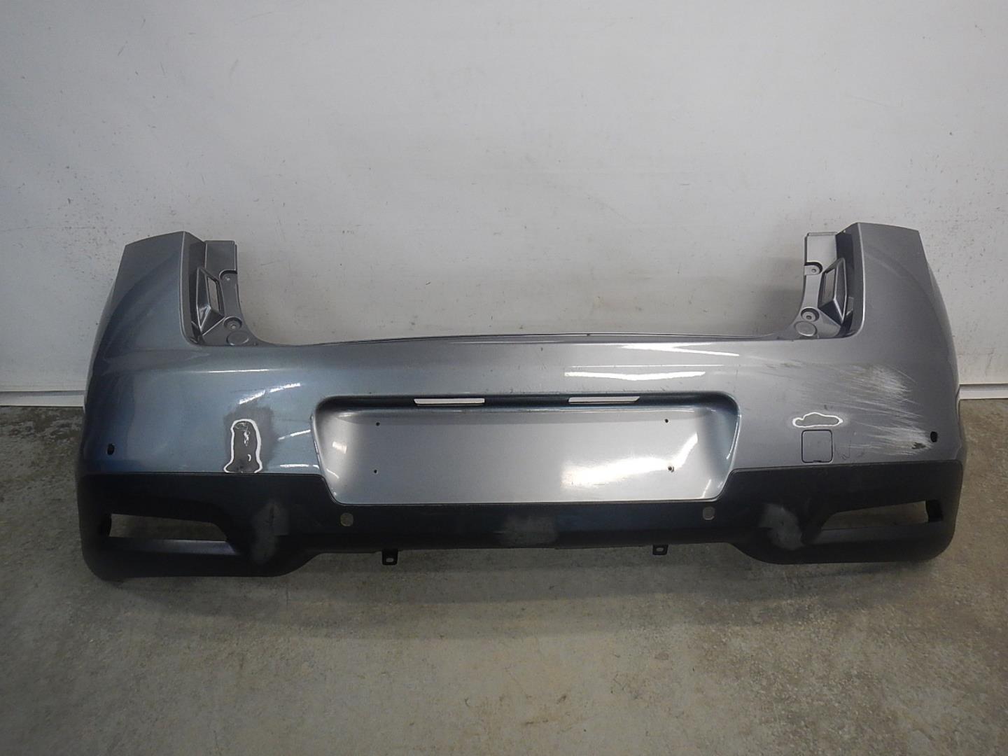 Бампер задний