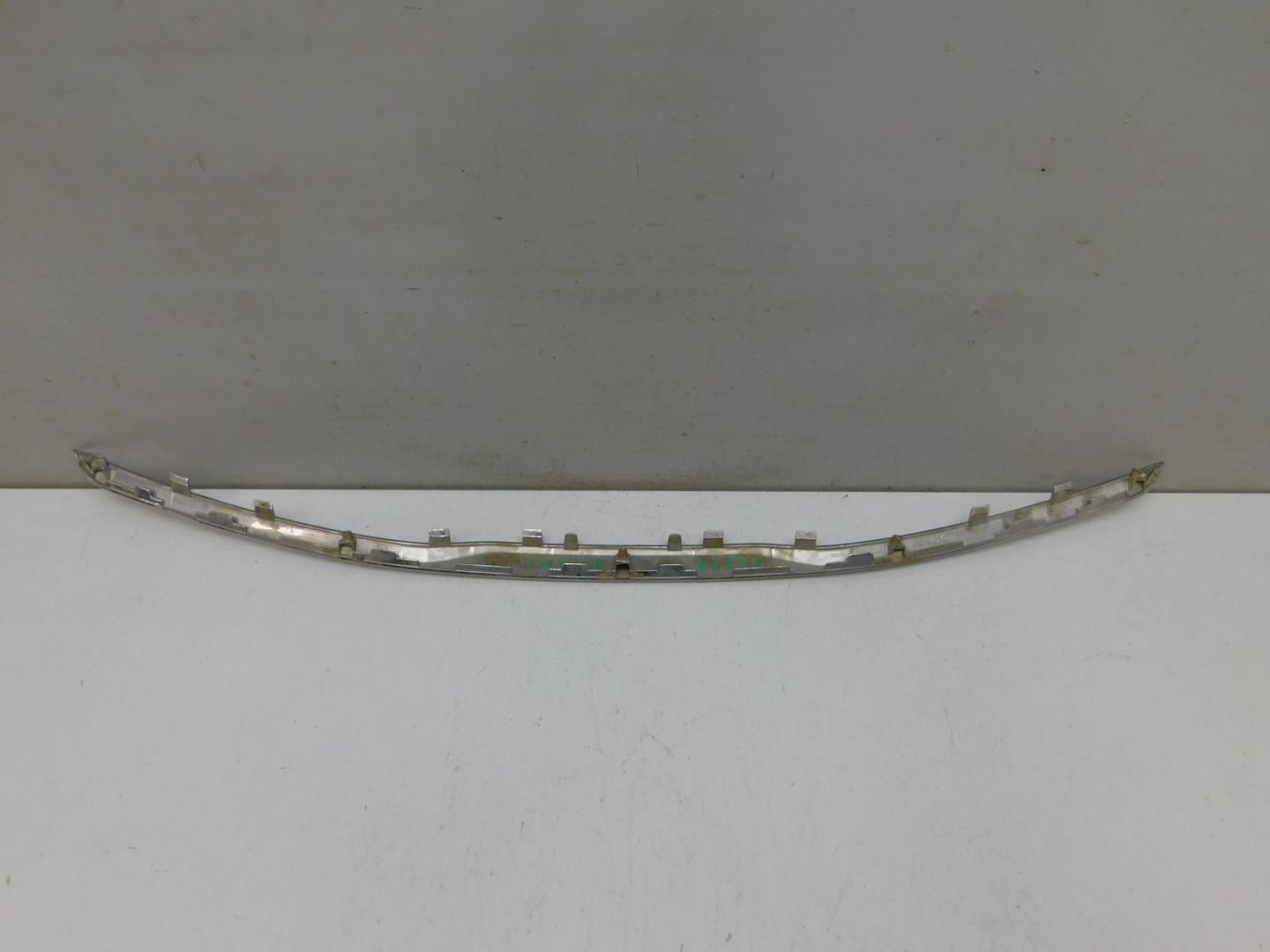 Накладка на решетку радиатора