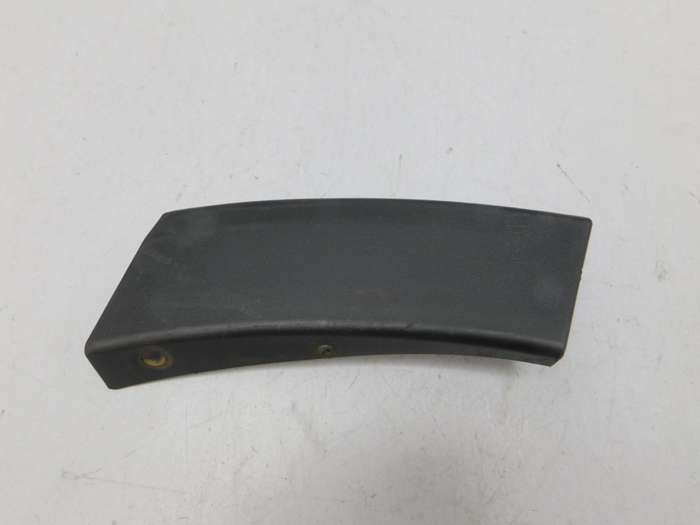 Накладка заднего бампера левая