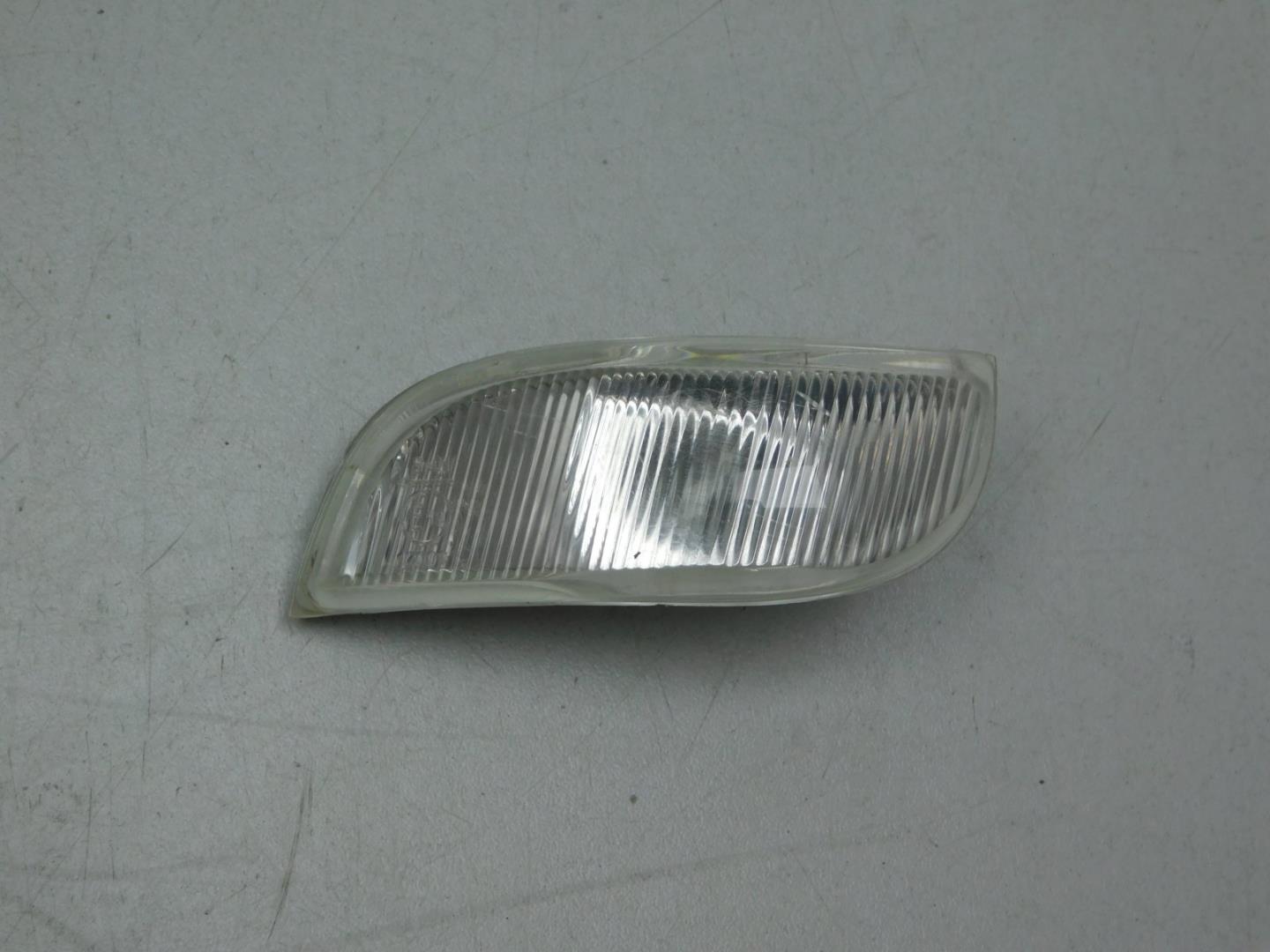 Повторитель поворота белый