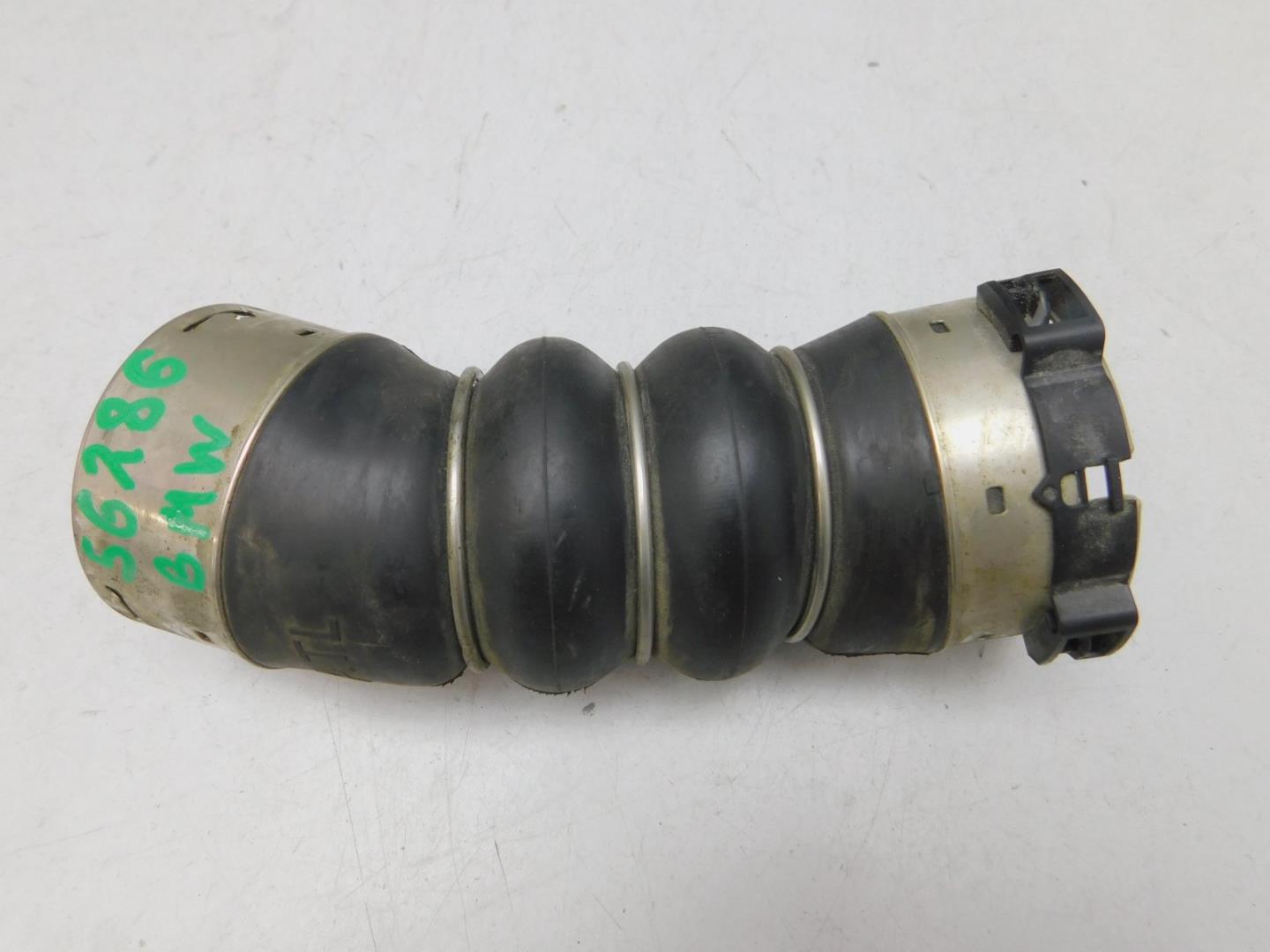 Патрубок интеркулера