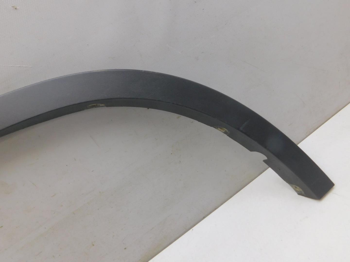 Накладка заднего крыла правого