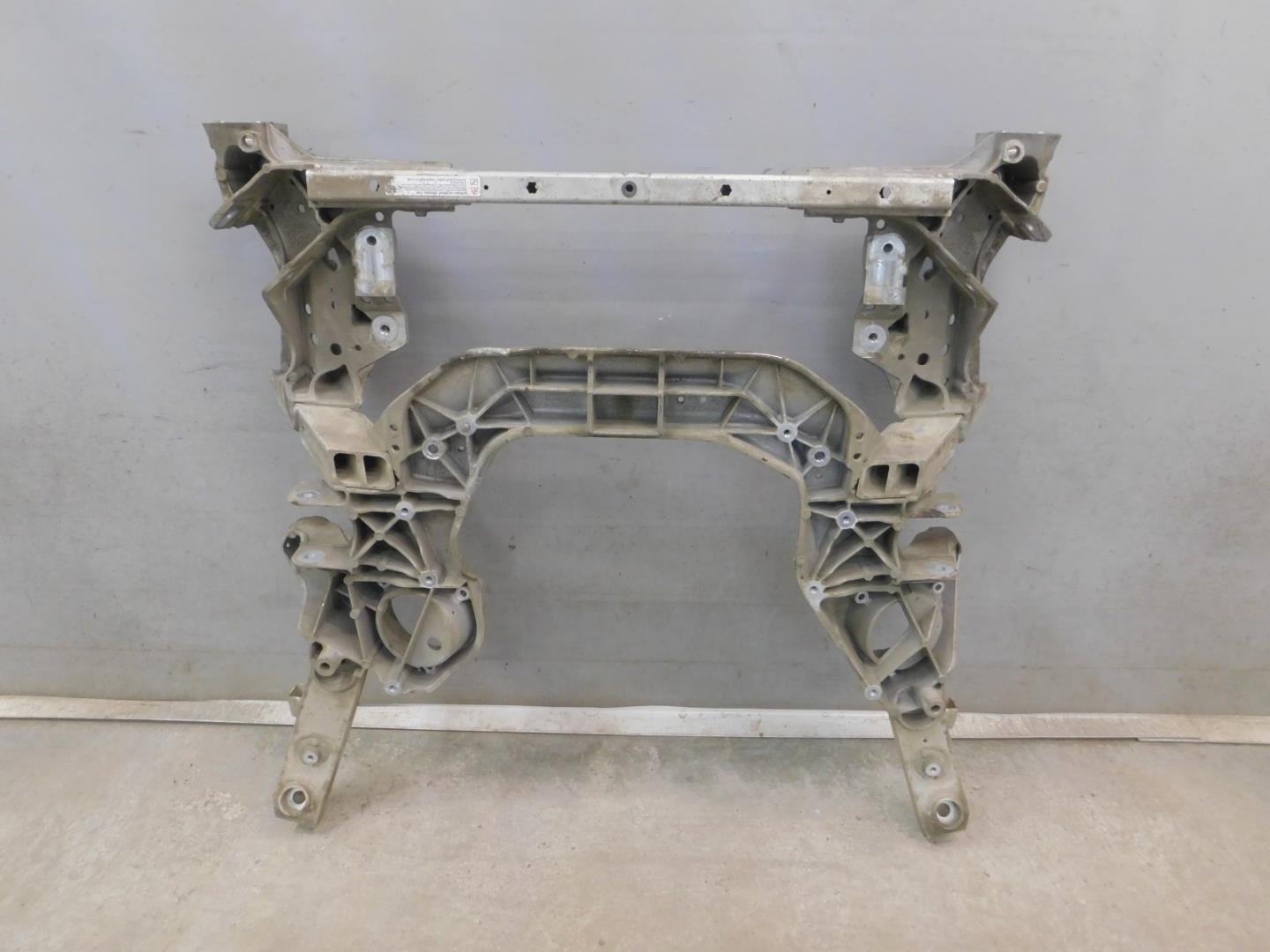 Балка подмоторная