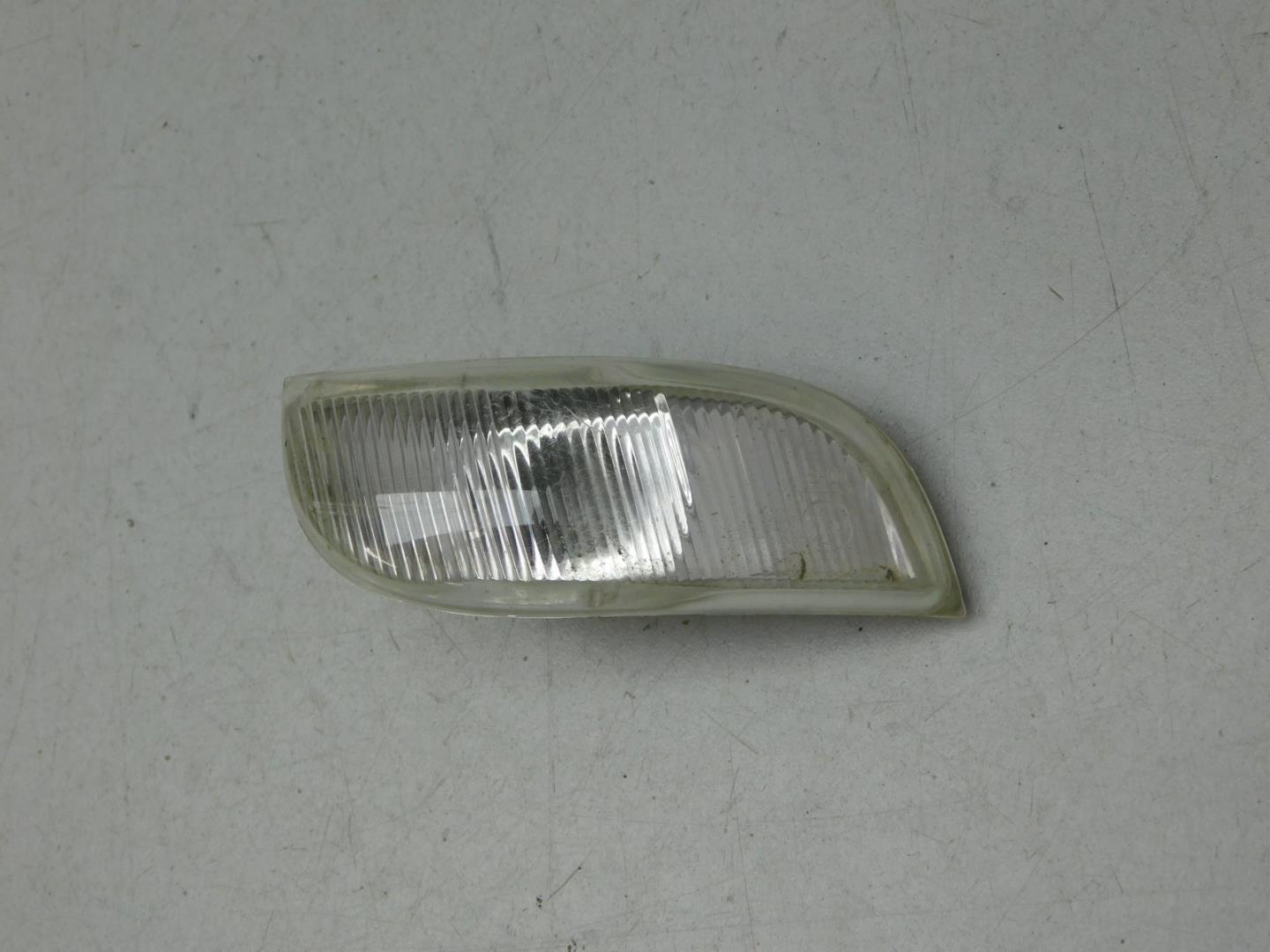 Повторитель поворота белый