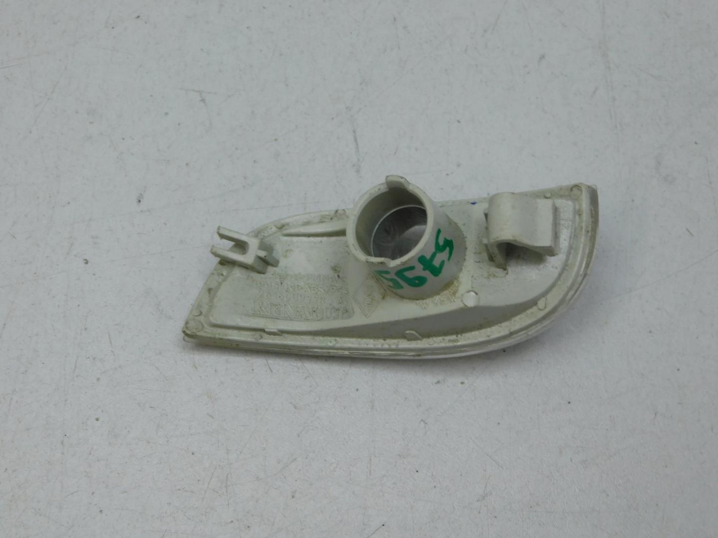 Повторитель поворота белый