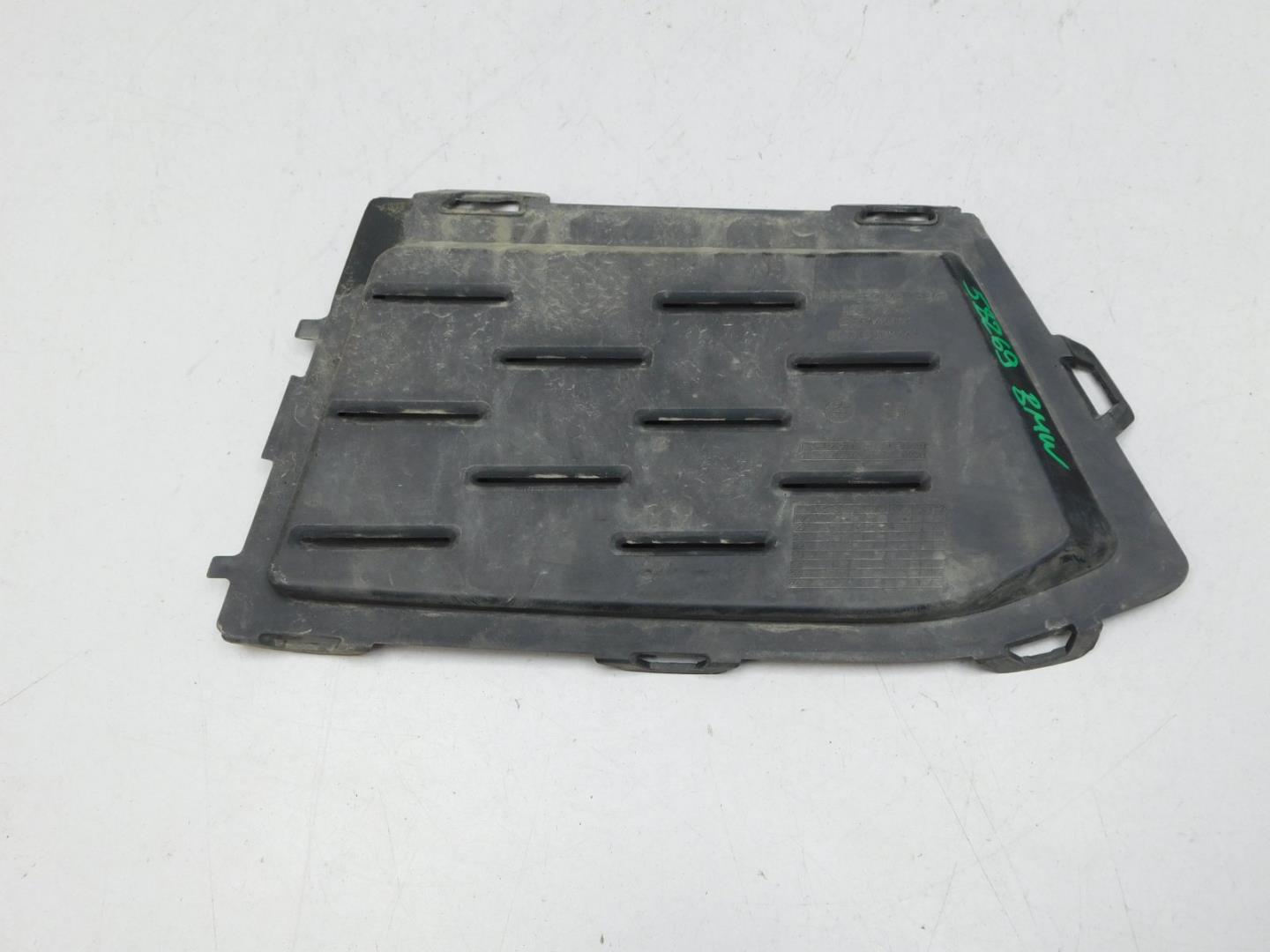 Заглушка бампера