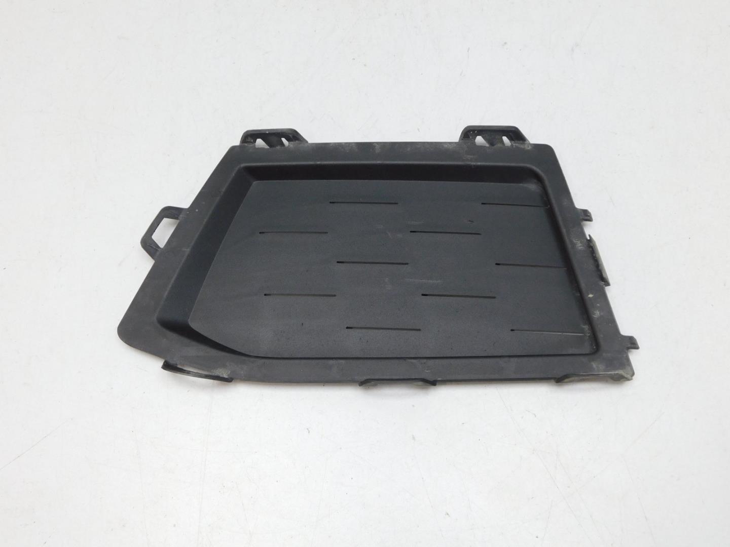 Заглушка бампера