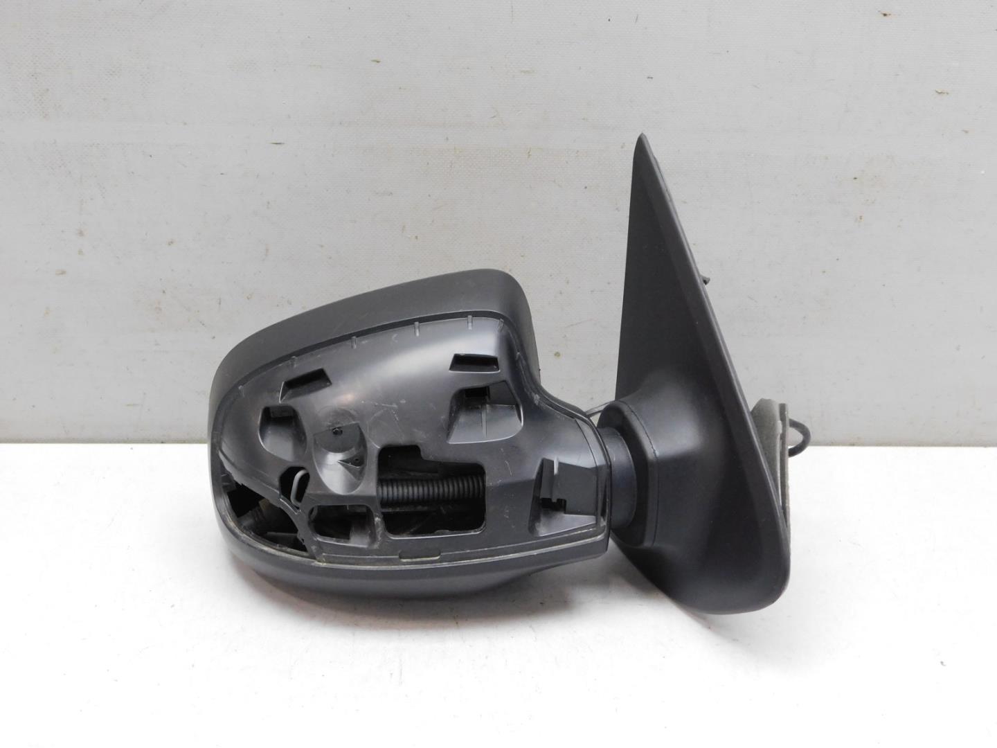 Зеркало правое электрическое