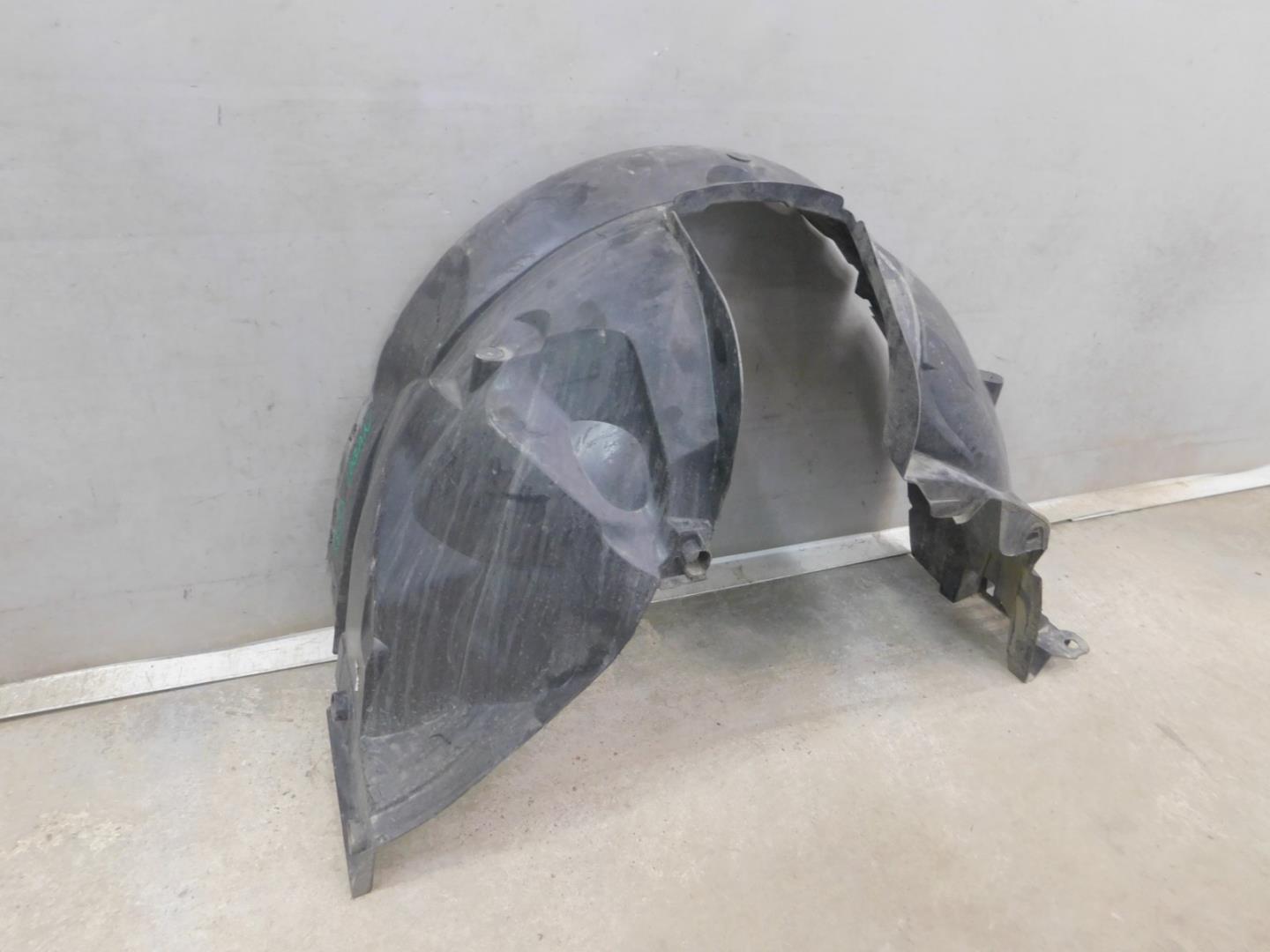 Локер передний левый