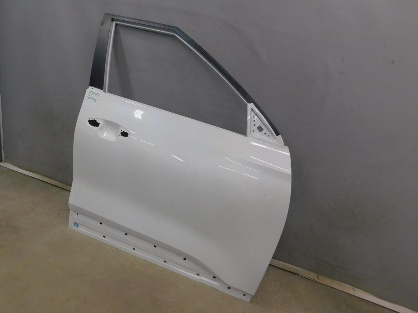 Дверь передняя правая