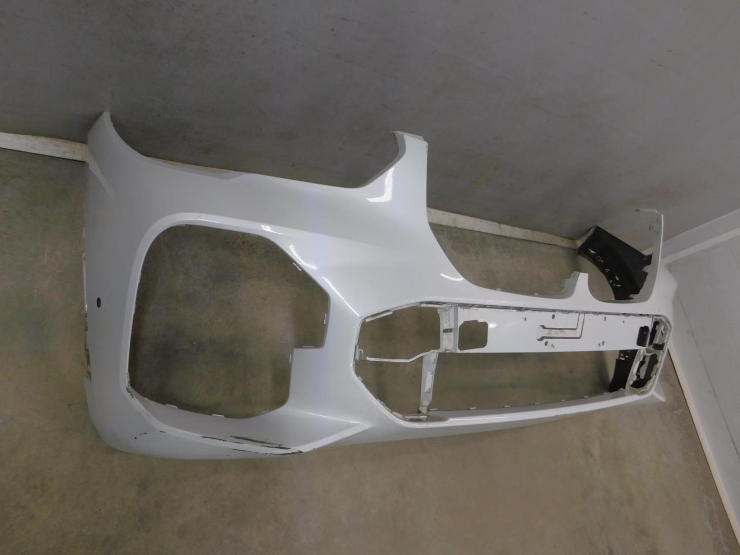 Бампер передний