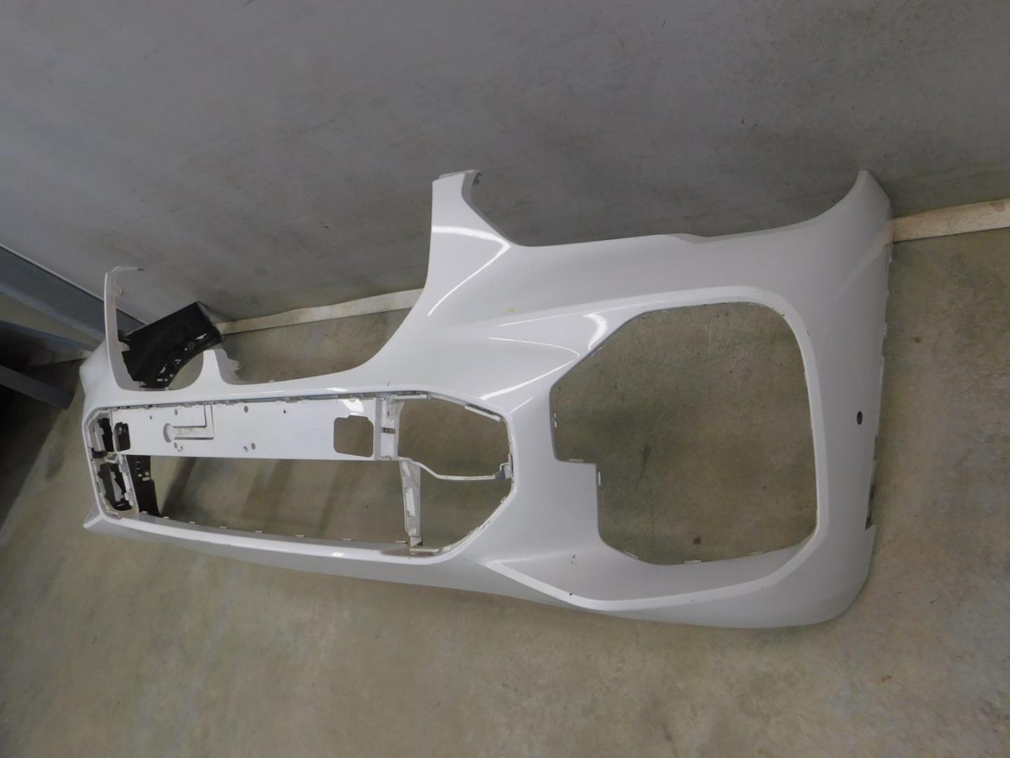 Бампер передний