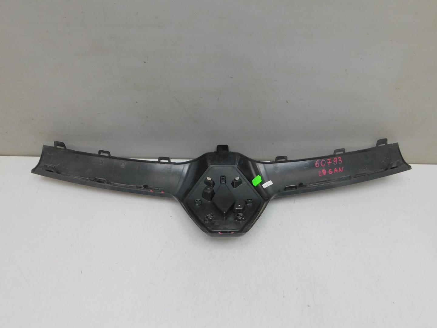 Накладка на решетку радиатора