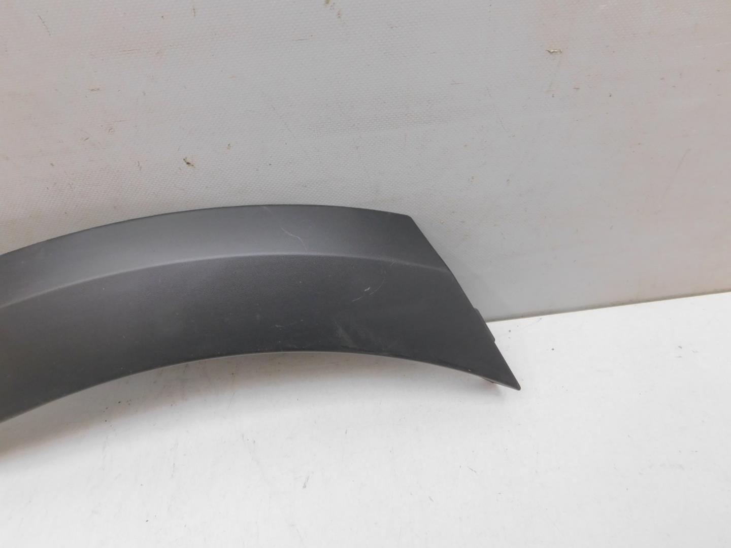 Накладка заднего бампера правая