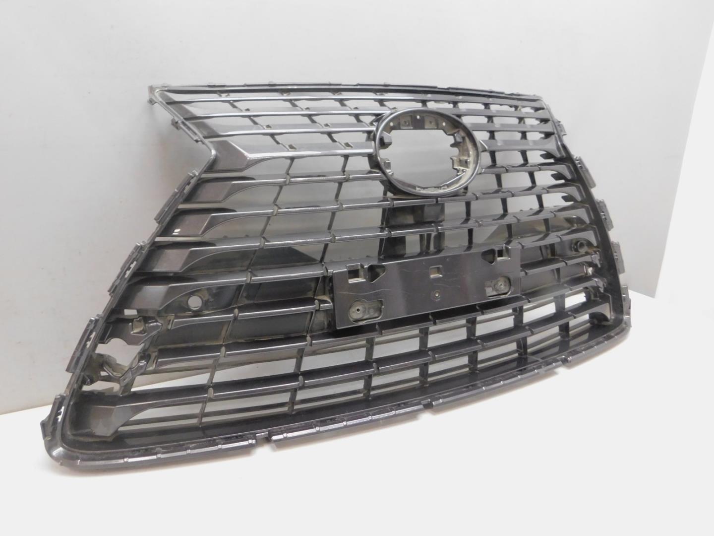 Решетка радиатора