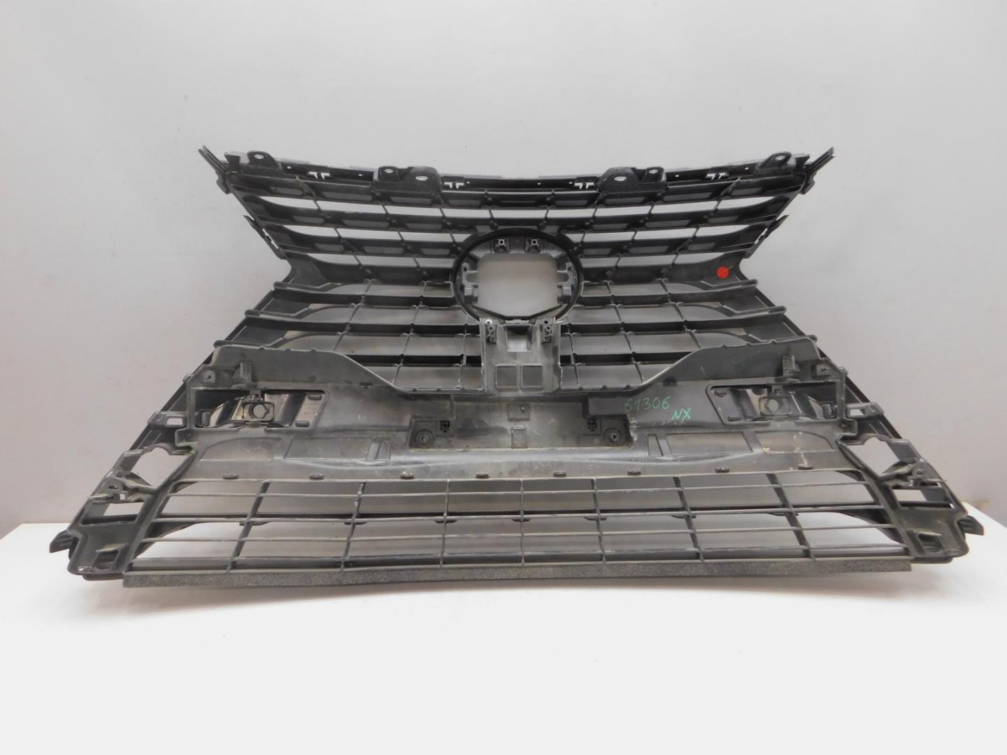 Решетка радиатора