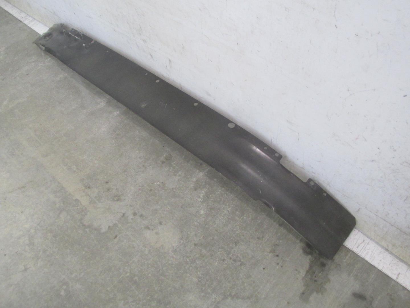 Усилитель переднего бампера