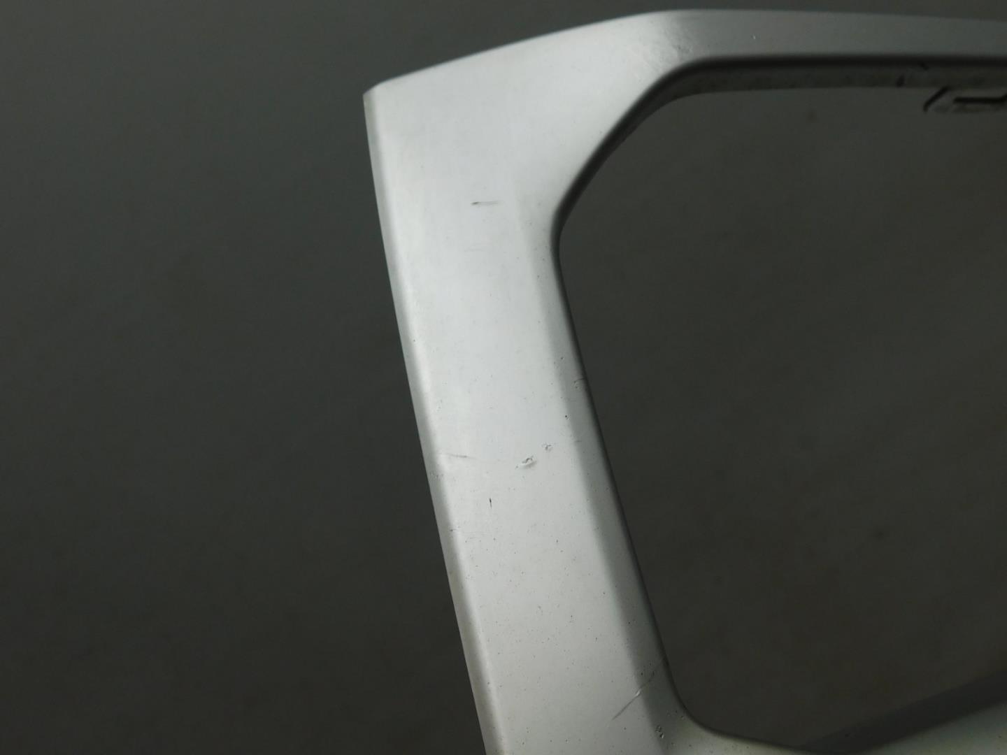 Накладка переднего бампера