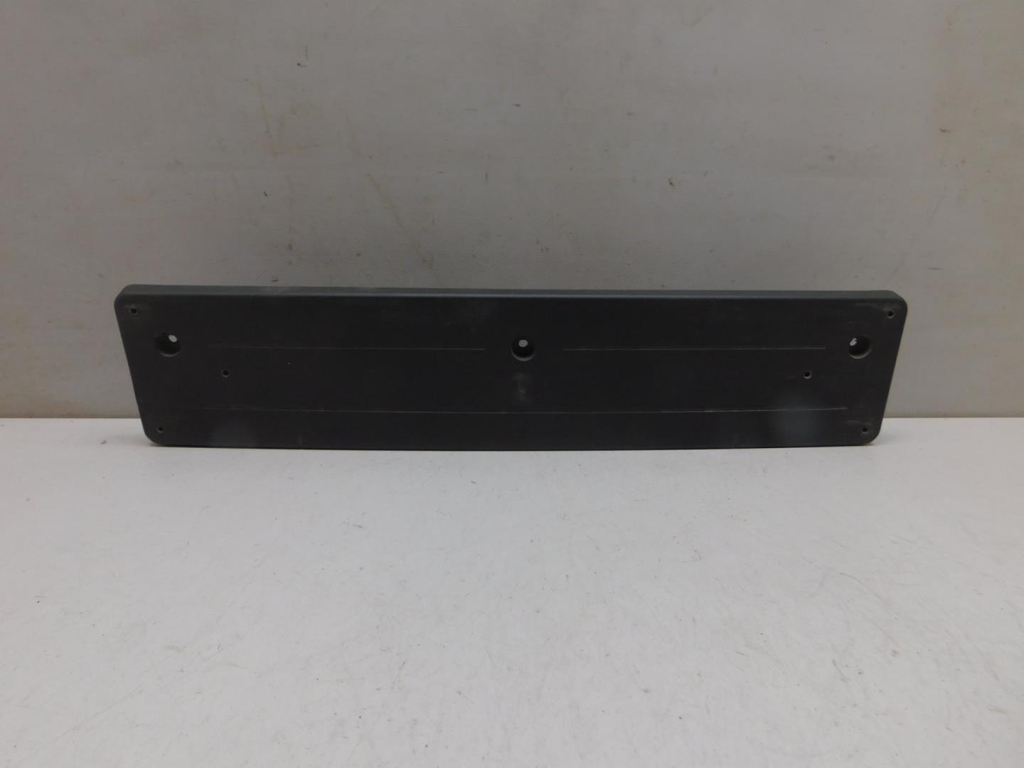 Накладка переднего бампера