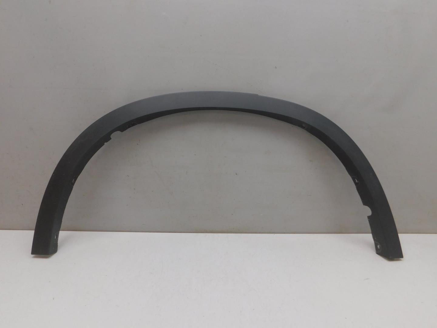 Накладка заднего крыла правого