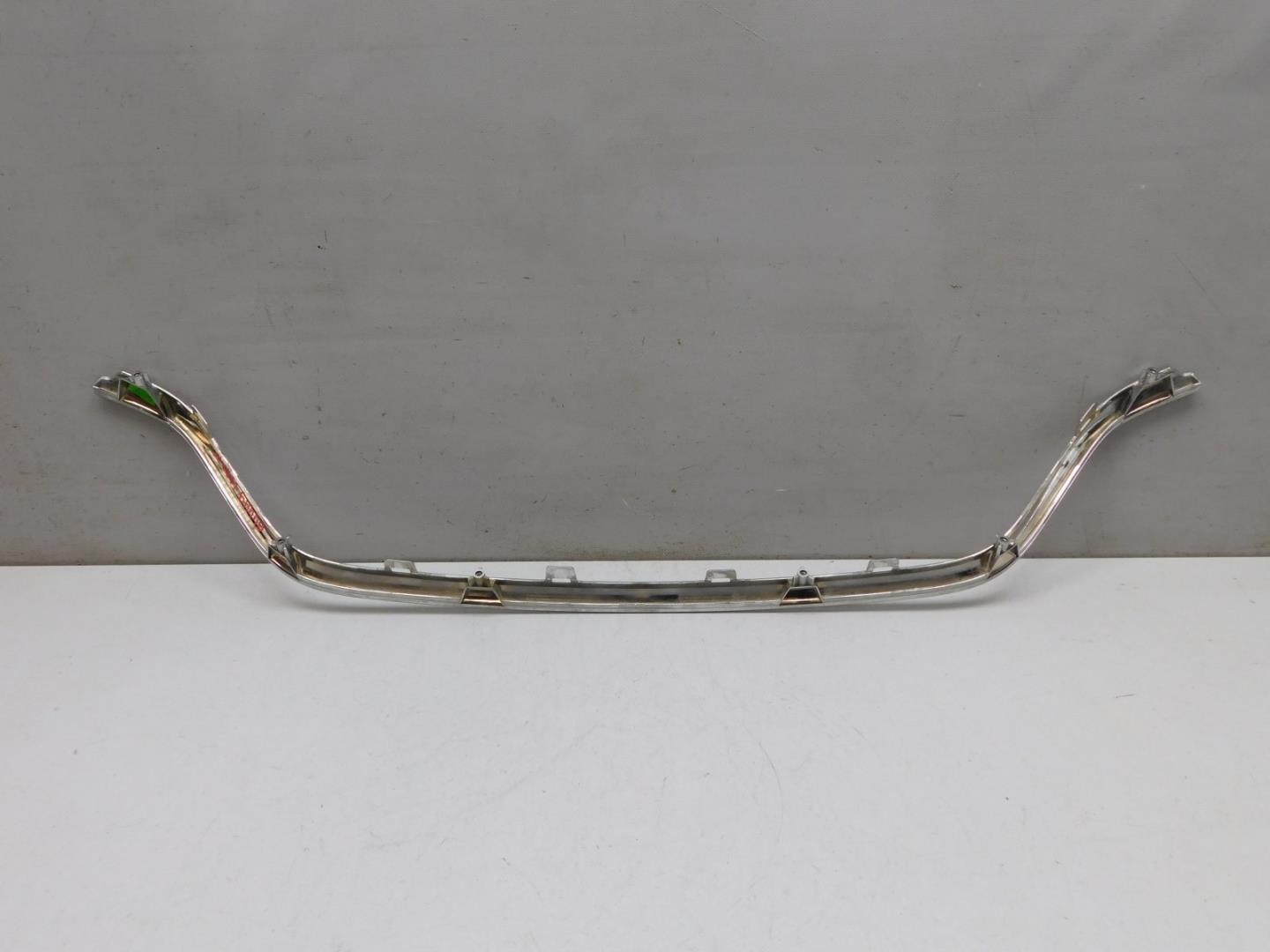 Накладка на решетку радиатора