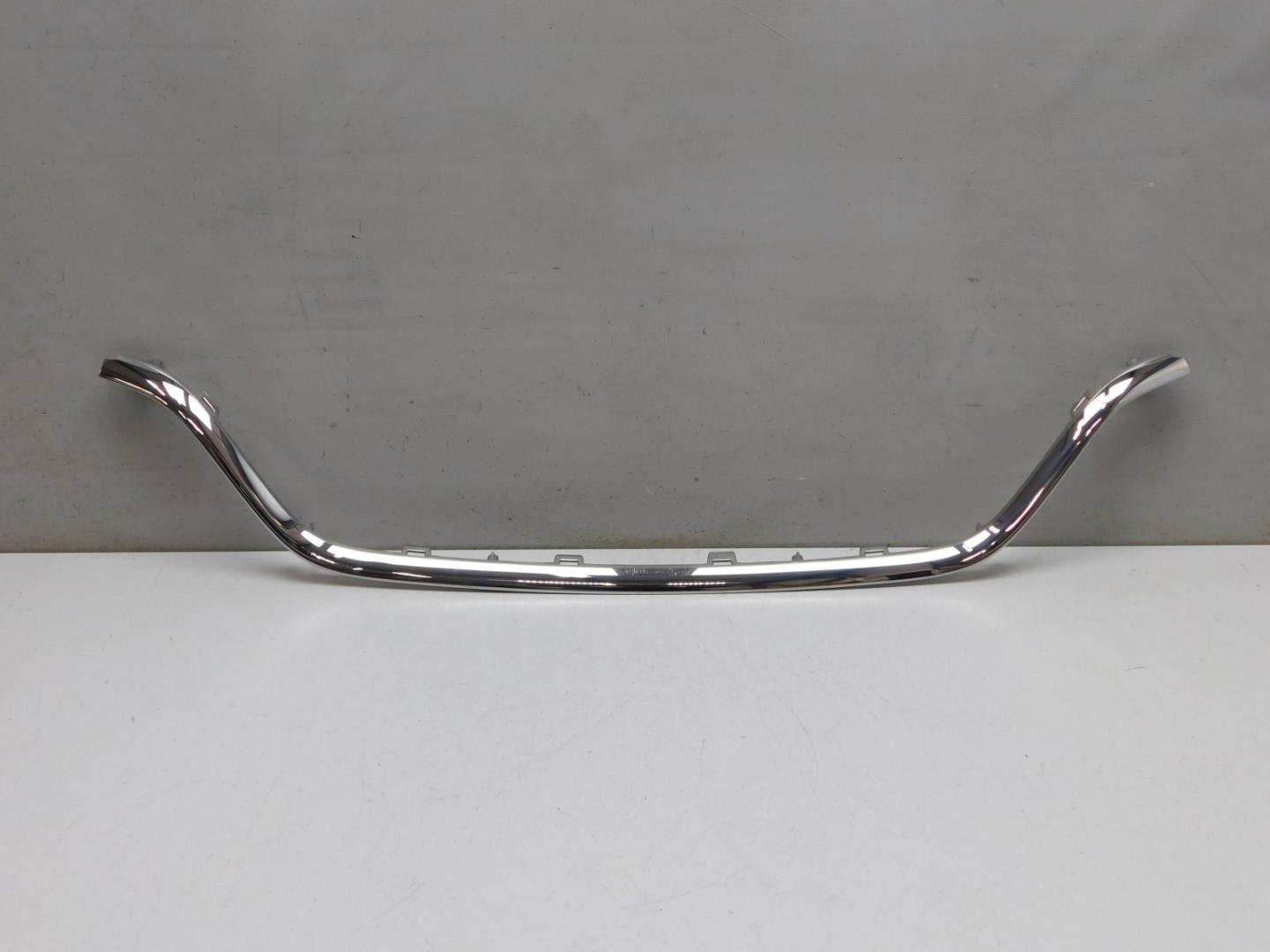 Накладка на решетку радиатора